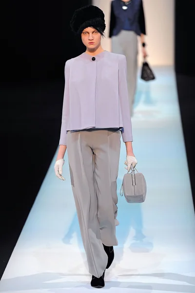 Look 17
